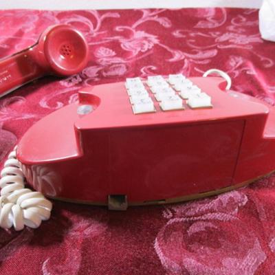 Vintage Bell Systems Princess push button phone