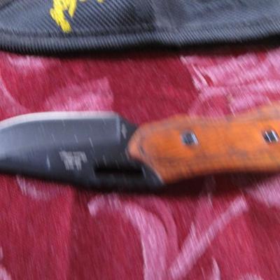 Elkridge knife with sheath