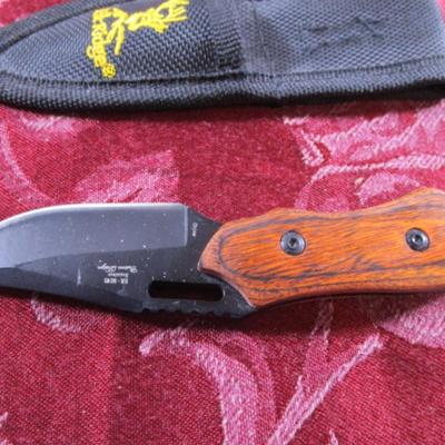 Elkridge knife with sheath