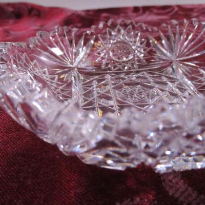 1 American Brilliant cut leaded crystal bowl