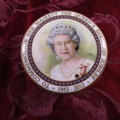 Caverswall royalty covered dish, Queen Elizabeth II