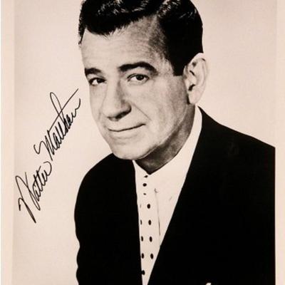 Walter Matthau signed portrait photo 