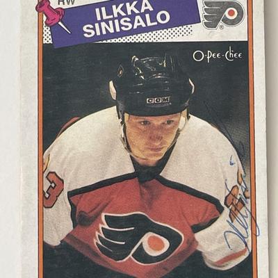 Philadelphia Flyers Ilkka Sinisalo 1988 O-Pee-Chee #111 signed trading card 