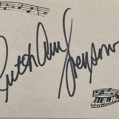Opera singer Ruth Ann Swenson original signature 