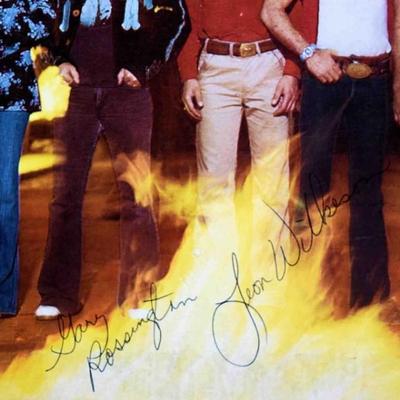 Lynyrd Skynyrd signed Street Survivors album