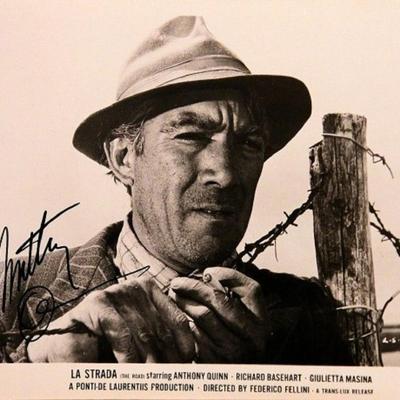 Anthony Quinn signed movie still photo 