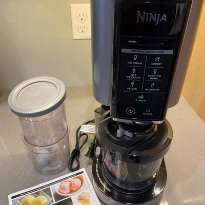 NINJA Creami ice cream/smoothie maker