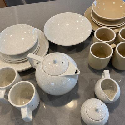Sasaki Colorstone dishes
