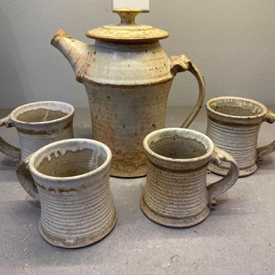 Pottery coffee & mugs