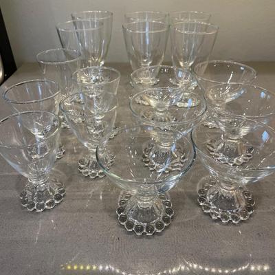 Bubble footed glassware