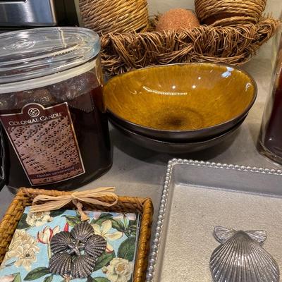 Decor with candles & candlewarmer