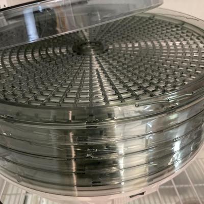 White Westinghouse dehydrator