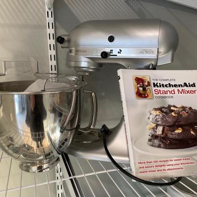 Kitchen Aid Artisan mixer