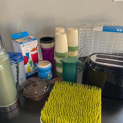 Vintage Raffiaware by ThermoTemp cups (9), toaster, etc