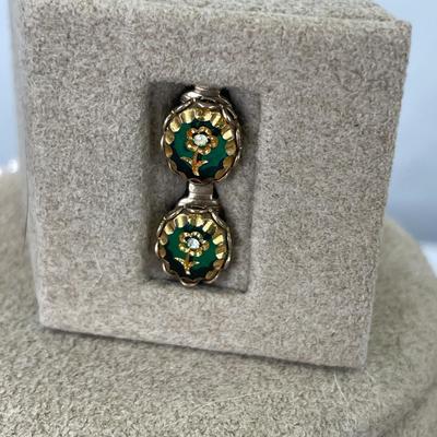 Gold tone jewelry