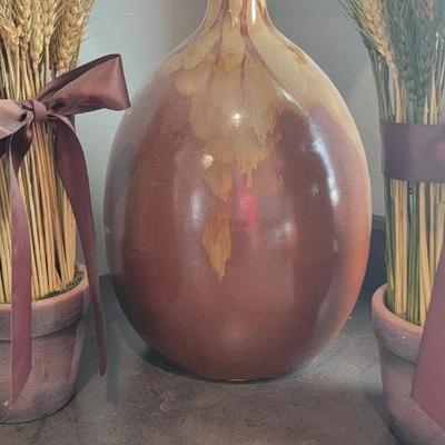 Large glazed vase, wheat decor