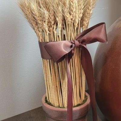 Large glazed vase, wheat decor