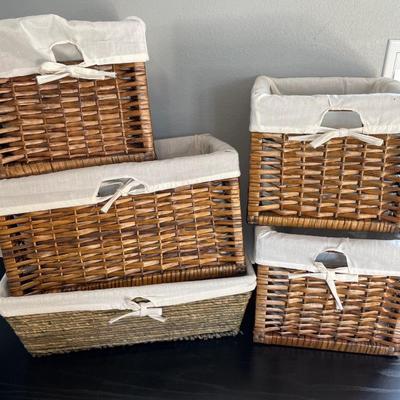 Lined baskets
