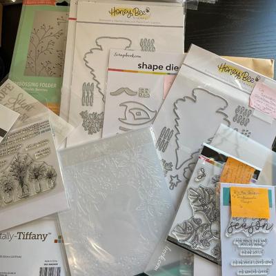 Stamping, embossing, stencil & paint supplies