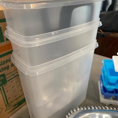 New Tupperware & kitchen variety