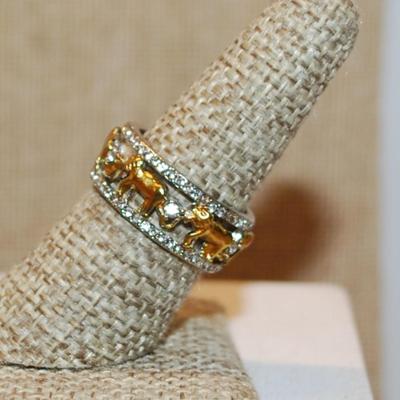 Size 7¾ Infinity Style 2-Tone Elephant Ring on a Silver Tone Band (4.4g)