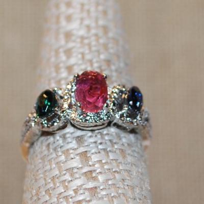 Size 8 Red, Green & Blue Main Triple Stones Ring with Surrounds on a Silver Tone Band (3.2g)