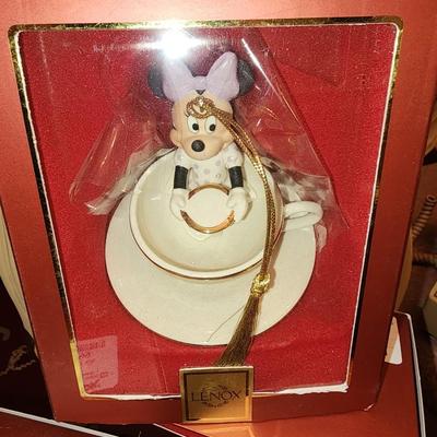 3 Disney Mickey and Minnie ornaments Lennox