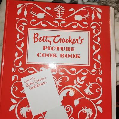 Betty crocker picture cookbook