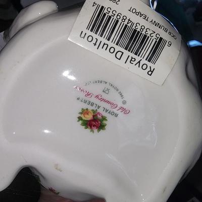 Royal Daulton bunny teapot