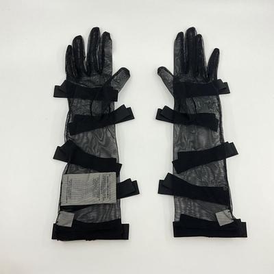 221 GUCCI Rhinestone Long Gloves Size 7.5
