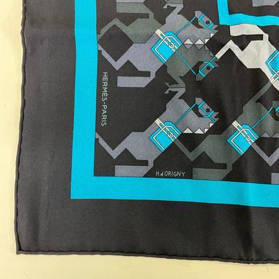 227 HERMÈS Paris Henry D'Origng Courbettes Silk Scarf