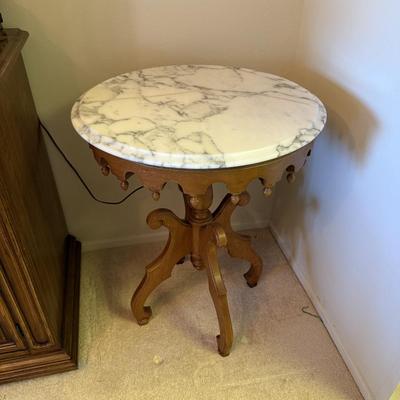 Antique Victorian Mahogany Marble Top Lamp Table Ornate Base