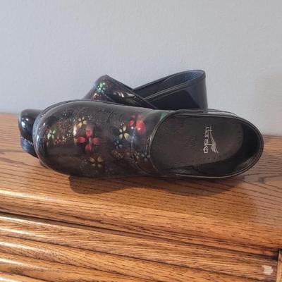 Dansko clog (size 38)
