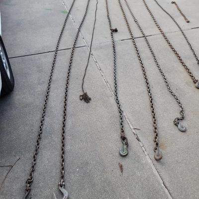 Lot of logging or tow chains