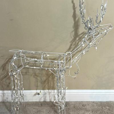 Vintage Lighted Deer Family - Set of 3 Light Up Yard Reindeer