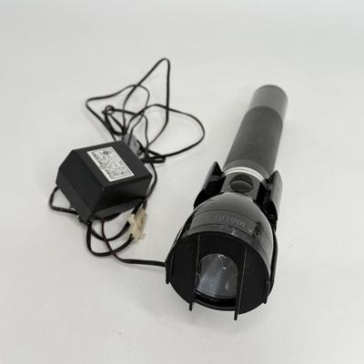 Set of 3 Heavy Duty MAGLITE Flashlights - 1 with Charger - 2 with Batteries