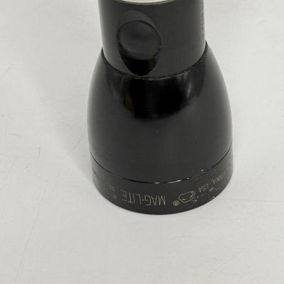 Set of 3 Heavy Duty MAGLITE Flashlights - 1 with Charger - 2 with Batteries