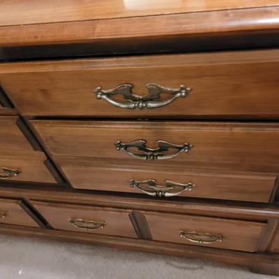 Beautiful Mid Century Modern mirrored dresser