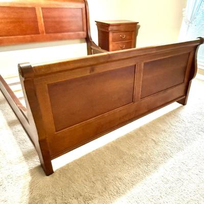 Vintage Solid Wood Hooker Furniture - Full Sized Bed Frame and Side Table