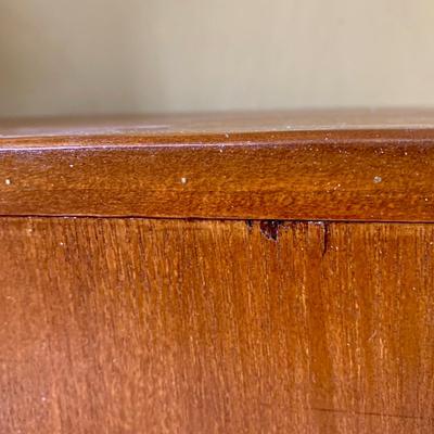 LOT 4 L: Life Smart Electric Infrared Heater Model #LS-4W1500-X