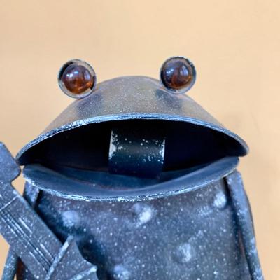 LOT 5 L: Vintage Metal Frog Playing Guitar Garden Decor