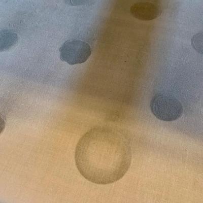 LOT 8 L: Oval Glass Top Coffee Table & Glass Surround Curio Display Side Table