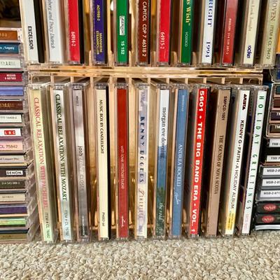 LOT 9 L: Cassette Tape & CD Collection: Glen Miller, Frank Sinatra, Village People, Lee Ann Womack, Nat King Cole, Kenny Rogers,...