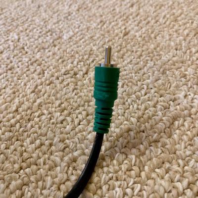 LOT 14 L: Bose Lifestyle 20 Music System & Solo TV Sound System