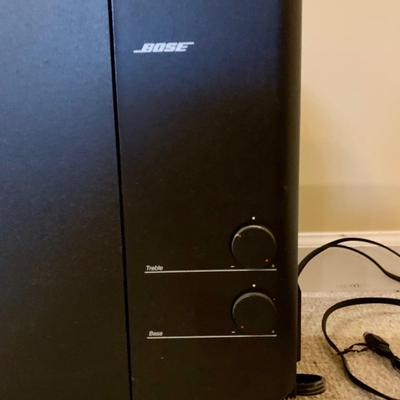 LOT 14 L: Bose Lifestyle 20 Music System & Solo TV Sound System