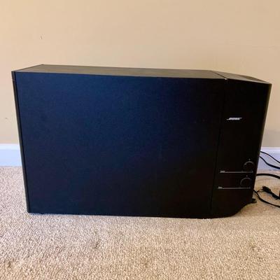 LOT 14 L: Bose Lifestyle 20 Music System & Solo TV Sound System