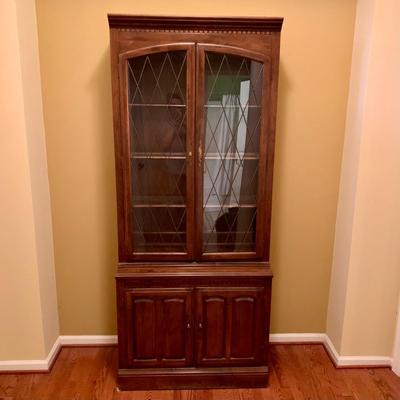 LOT 18 L & H: Pennsylvania House Expandable Sideboard Table & Ethan Allen Curio Cabinet / Hutch