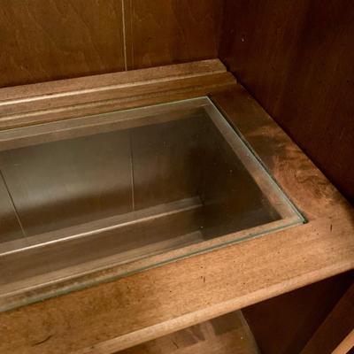 LOT 18 L & H: Pennsylvania House Expandable Sideboard Table & Ethan Allen Curio Cabinet / Hutch