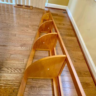 LOT 19 K: Wooden 5 Tier Tower Corner Shelf