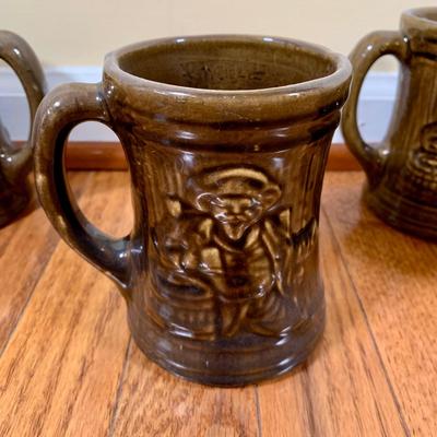 LOT 20 L: 1920's Nelson McCoy Sanitary Co. Buccaneer Pitcher w/ 6 Mugs & McCoy Pottery Mixing Bowl